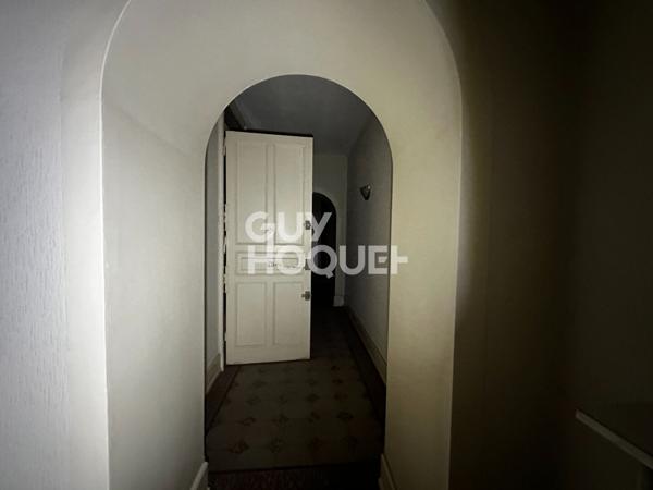 immeuble 4 etages centre ville ALBERTVILLE