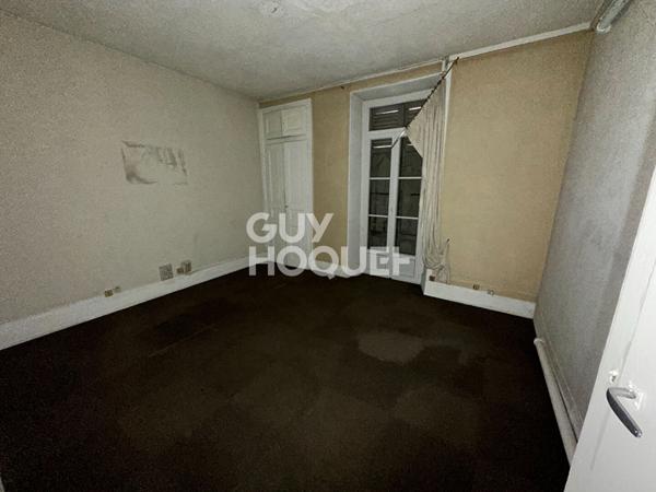 immeuble 4 etages centre ville ALBERTVILLE