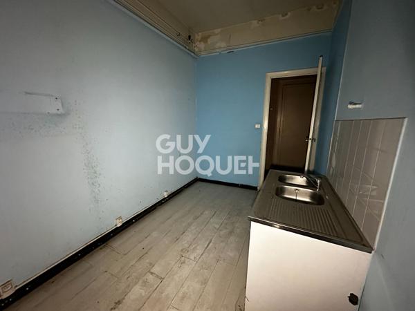 immeuble 4 etages centre ville ALBERTVILLE