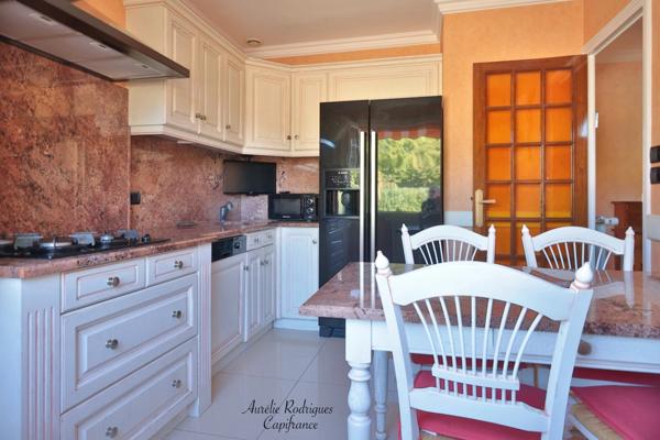 Maison à vendre 7 pièces CHATILLON SUR CHALARONNE (01)