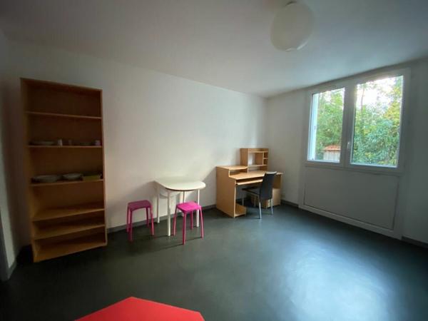 Appartement à louer    1 pièce • 23,55 m2 Limoges