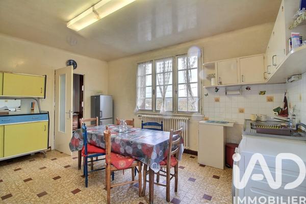 Maison à vendre 11 pièces 162 m² Blessac