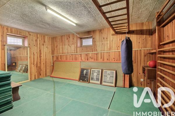 Maison à vendre 11 pièces 162 m² Blessac