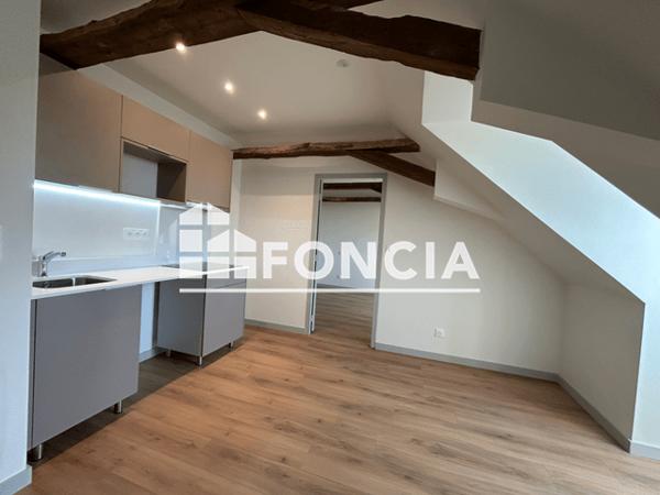 Location Studio 42.47 m² - Guingamp 22200