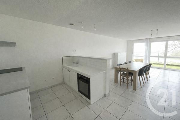 Appartement F2 à vendre  2 pièces - 65,69 m2 FRANOIS - 25