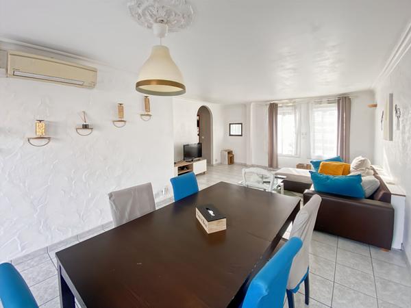 ? Rare et en exclusivité ? Maison familiale avec beaux volumes (108 m²)