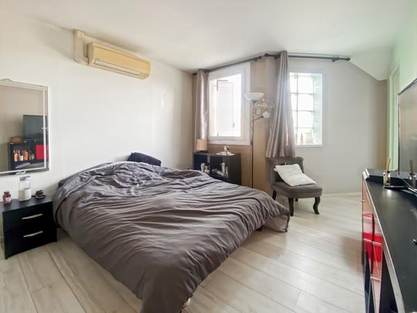 ? Rare et en exclusivité ? Maison familiale avec beaux volumes (108 m²)