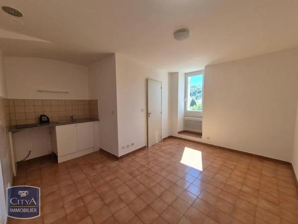 Appartement à louer 1 pièce 17.07m² Malemort-du-Comtat (84570)