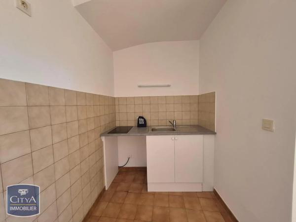 Appartement à louer 1 pièce 17.07m² Malemort-du-Comtat (84570)