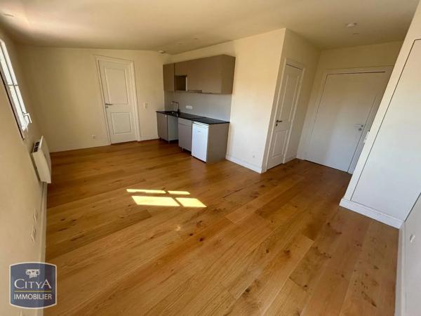Appartement à louer 1 pièce 28m² Toulon (83000)