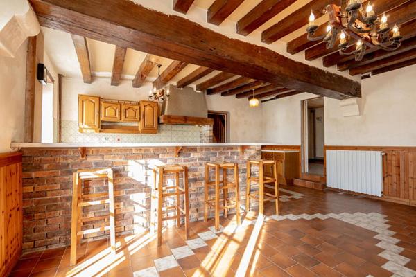 LIEUX UNIQUES ® PROPRIÉTÉS PRIVÉES -  PROPOSE ANCIEN COUVENT DE 173 M² SUR UN TERRAIN DE 1.600 M² - AZÉ - GARE TGV VENDÔME