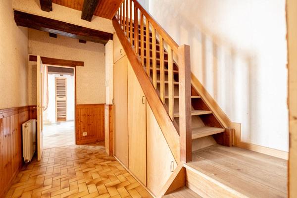 LIEUX UNIQUES ® PROPRIÉTÉS PRIVÉES -  PROPOSE ANCIEN COUVENT DE 173 M² SUR UN TERRAIN DE 1.600 M² - AZÉ - GARE TGV VENDÔME