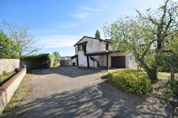 Reyniès (82370) MAISON T7 170 m² 1400 m² de terrain