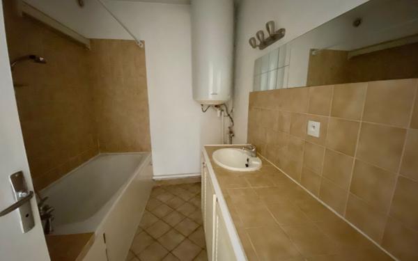 Appartement à vendre    3 pièces • 52,51 m2 Périgny