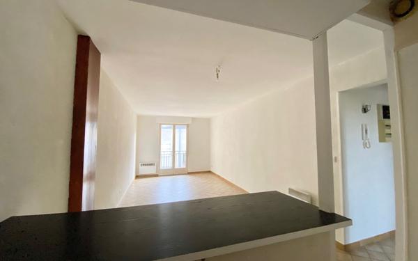 Appartement à vendre    3 pièces • 52,51 m2 Périgny