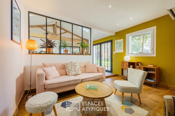 Lumineuse et élégante maison, véritable invitation à la douceur