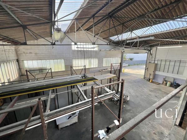 local d'activité pro 370m2 + bureau