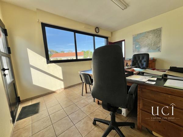 local d'activité pro 370m2 + bureau