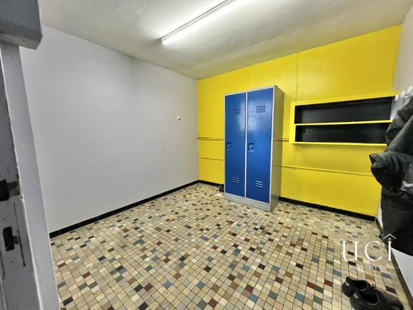 local d'activité pro 370m2 + bureau