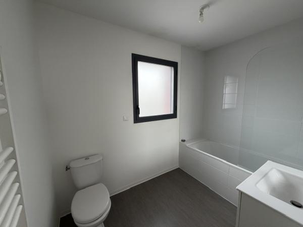 Vente maison Rezé 299 900 € FAI REF : 3540MG – nantes Sud Immobilier