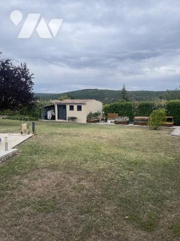 Magnifique maison en pierre à Banon