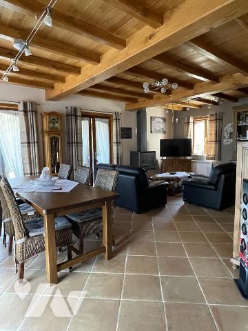Magnifique maison en pierre à Banon