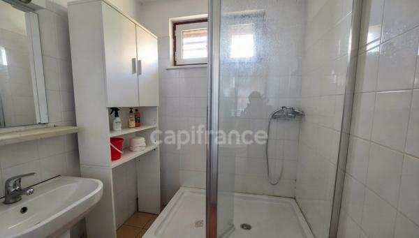 Appartement loué à vendre 3 pièces  (84)