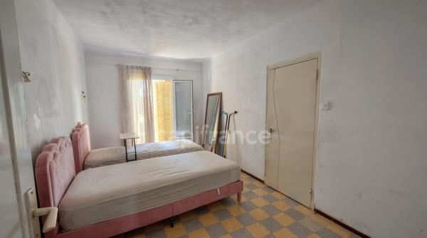 Appartement loué à vendre 3 pièces  (84)
