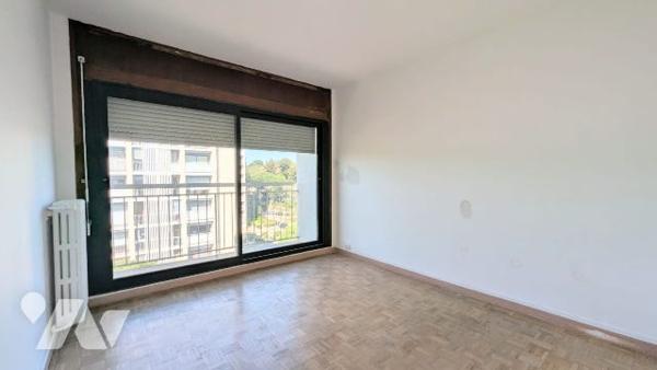 PARC DE LA MONGRANE 13013 Appartement T4 de 72 m² vue dégagée, parking et cave