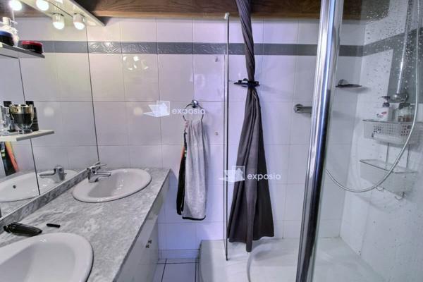 Immeuble de rapport Niort 2 lots T2 42 m2 et T4 115m2