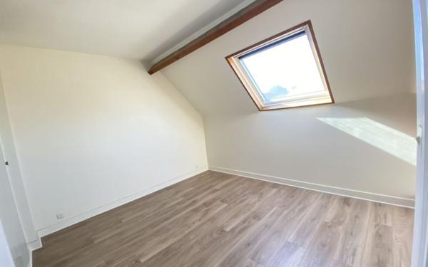 Maison à louer    5 pièces •  Noisy-le-Roi