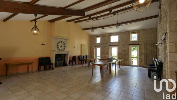 Maison à vendre 12 pièces 307 m² Saint-Sulpice-de-Royan