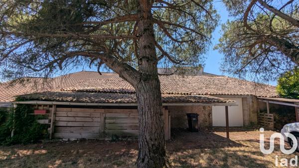 Maison à vendre 12 pièces 307 m² Saint-Sulpice-de-Royan