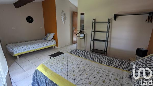 Maison à vendre 12 pièces 307 m² Saint-Sulpice-de-Royan