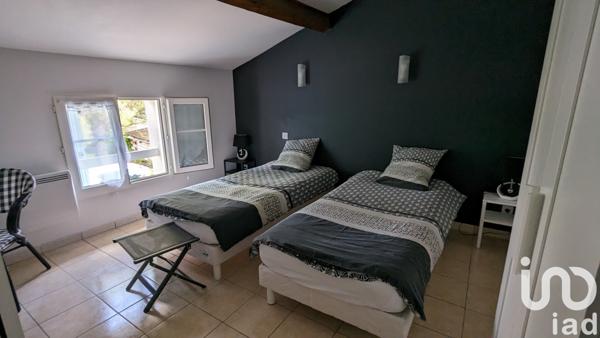 Maison à vendre 12 pièces 307 m² Saint-Sulpice-de-Royan