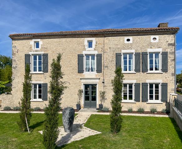 Maison à vendre à Villefagnan (16240) - Charente