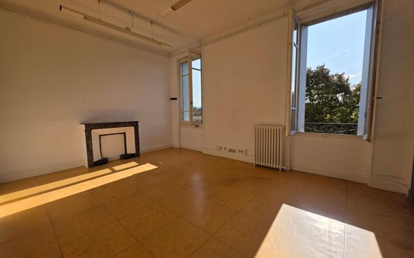 Appartement à vendre    4 pièces • 114 m2 Montélimar