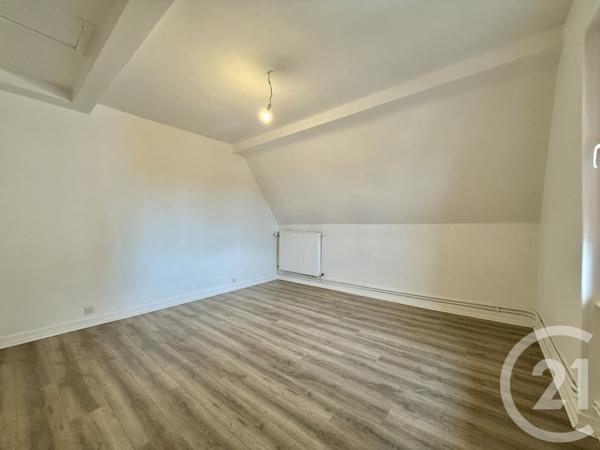 Appartement T3 à vendre  3 pièces - 81,71 m2 YZEURE - 03