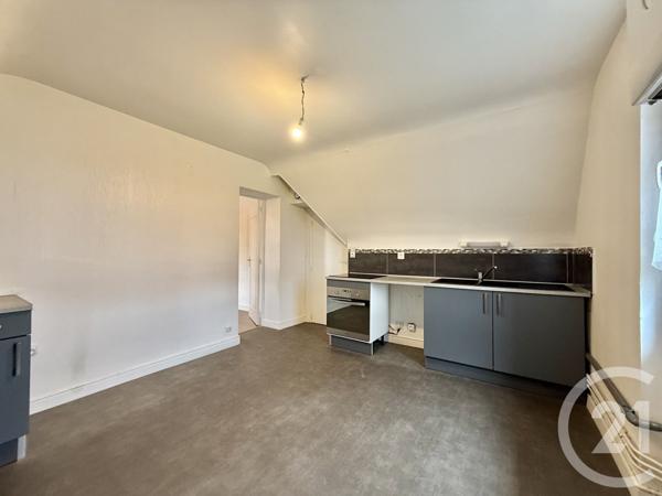 Appartement T3 à vendre  3 pièces - 81,71 m2 YZEURE - 03