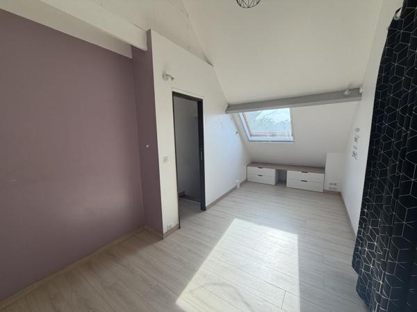 Maison 7 pièces 110 m2 avec jardin 5 min gare de Sartrouvi Loyer 1 900 €/mois **  - Référence  288