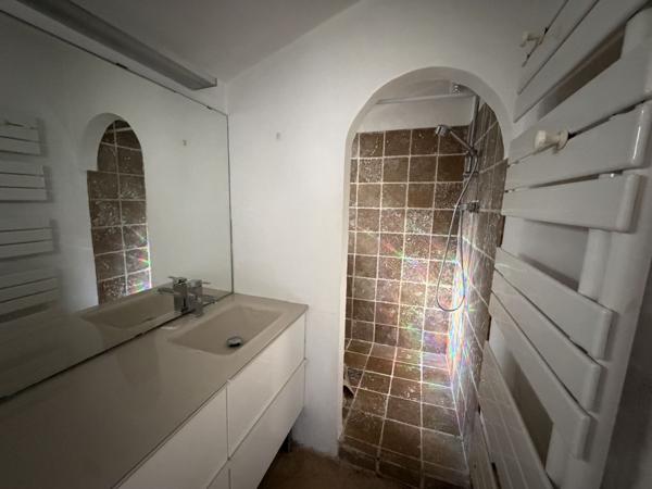 Maison 7 pièces 110 m2 avec jardin 5 min gare de Sartrouvi Loyer 1 900 €/mois **  - Référence  288