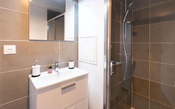 Appartement à vendre    5 pièces • 121,83 m2 Saint-Maur-des-Fossés