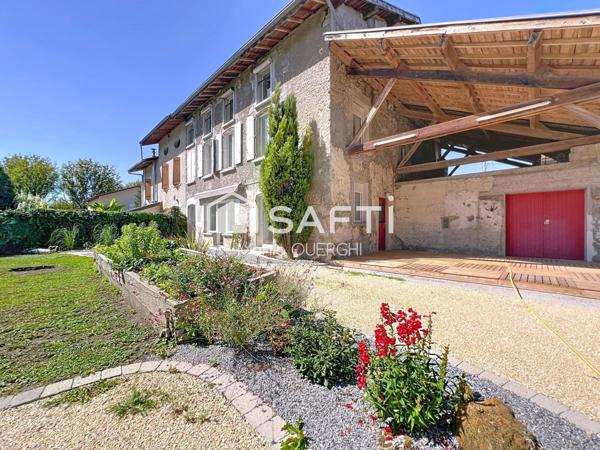 Maison familiale de caractère 10 pièces, piscine