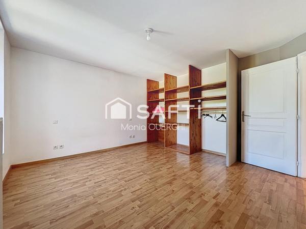 Maison familiale de caractère 10 pièces, piscine