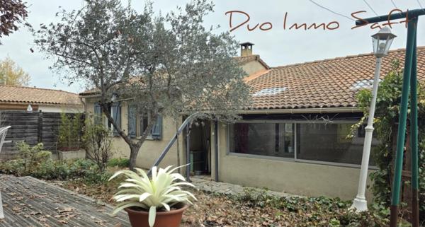 Logements et jardin - opportunité de rénovation à Pierrevert!