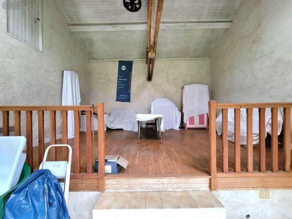 Maison de ville à vendre à Cloyes-les-Trois-Rivières dans l'Eure-et-Loir (28220), ref : JS/831   
Centre ville