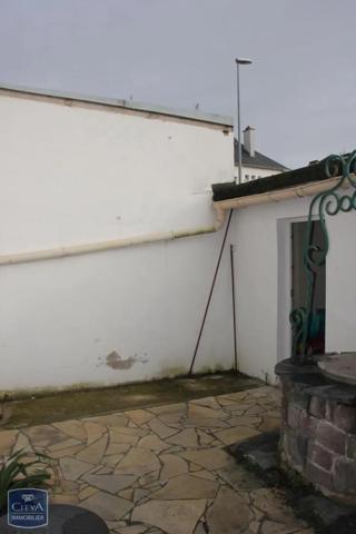 Appartement à louer 3 pièces 83.82m² Saint-Nazaire (44600)