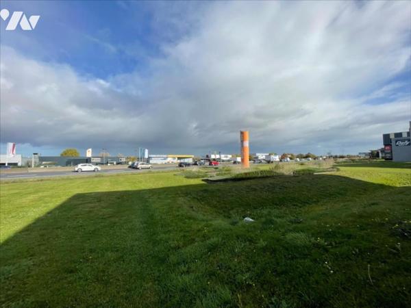 CAEN LOCAL PROFFESSIONEL TRES BON VISUEL