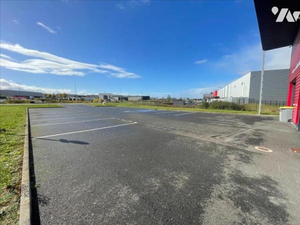 CAEN LOCAL PROFFESSIONEL TRES BON VISUEL