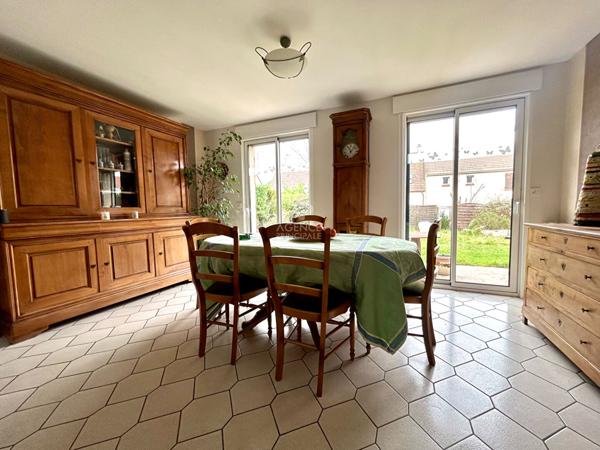 Maison Acheres 5 pièce(s) 115 m2 €395 000 ** - Référence 9078